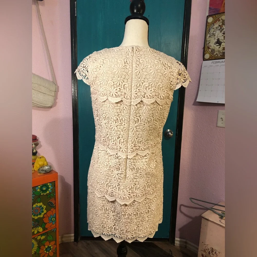 Eliza‎ J Battenberg Lace Dress Size S/M😍